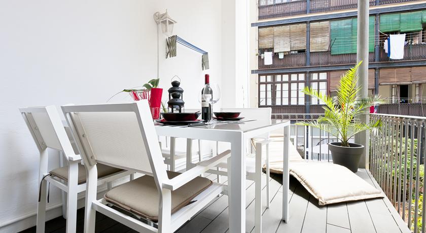 Eixample Patio Views With Amazing Terrace Apartment Barcelona Exterior foto